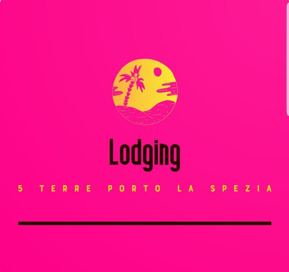 Lodging 5 Terre & Porto Λα Σπέτσια Εξωτερικό φωτογραφία